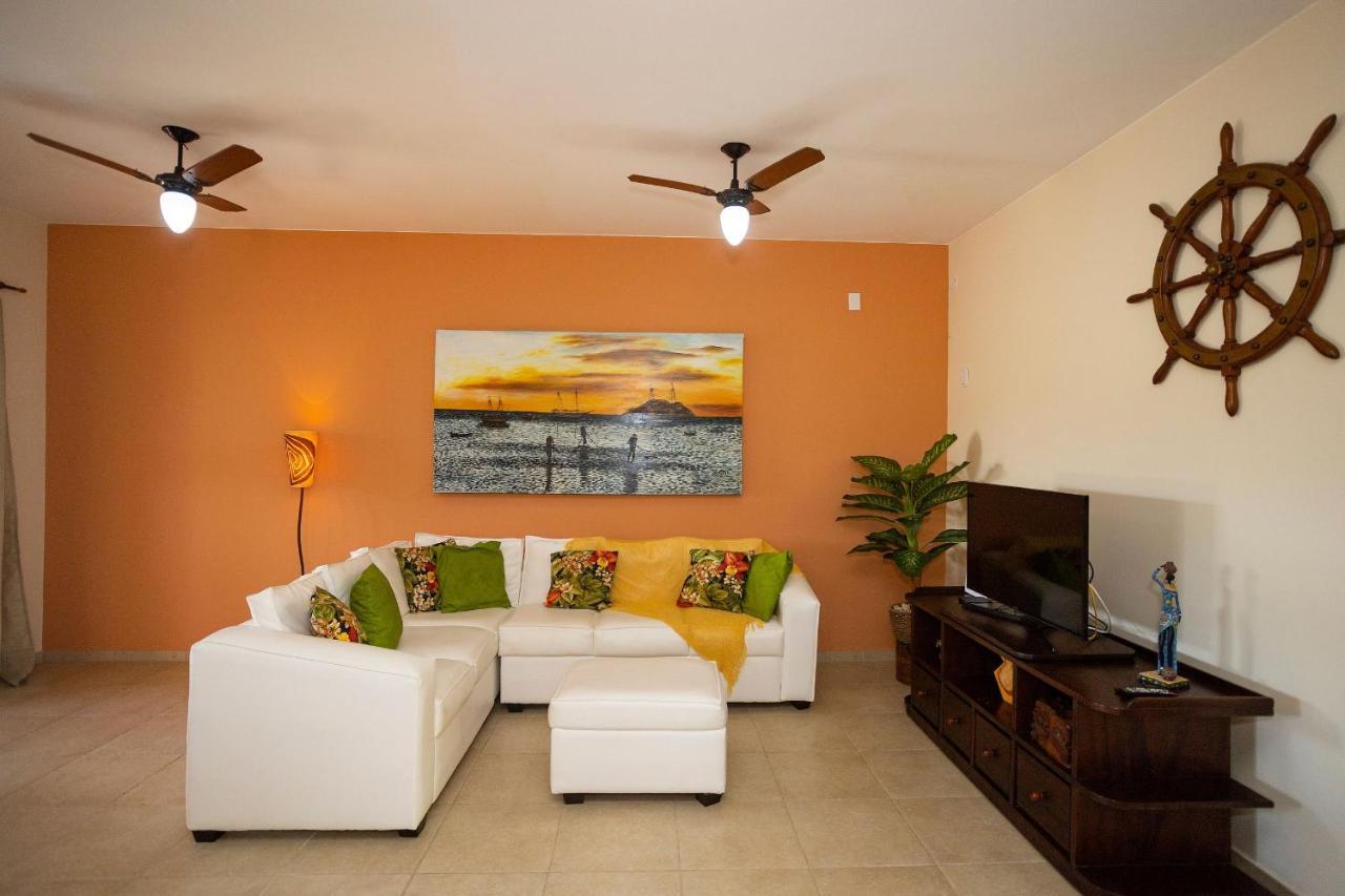 Casa de férias Bz19 Ferradura, 200 Metros Da *
